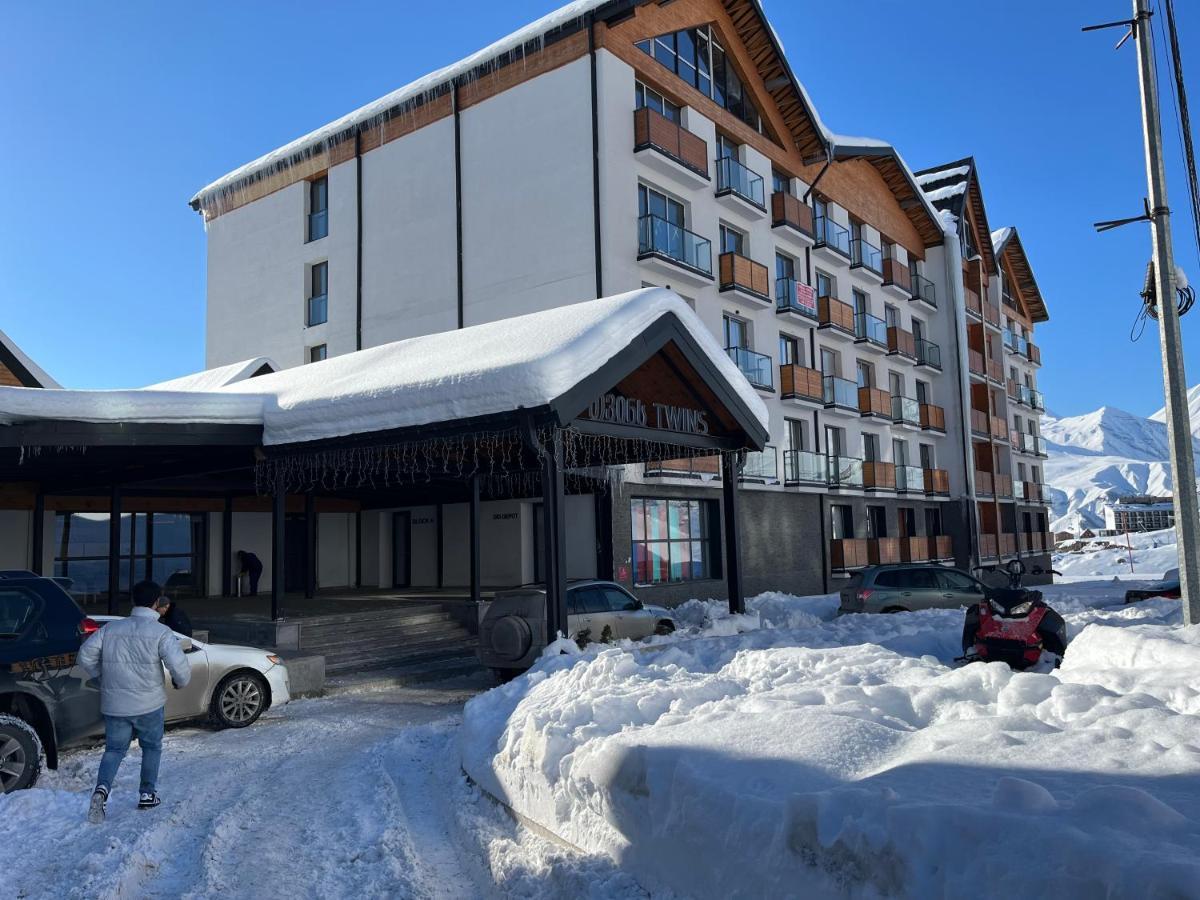 Twins Apartment Delux 2, New Gudauri Exterior photo