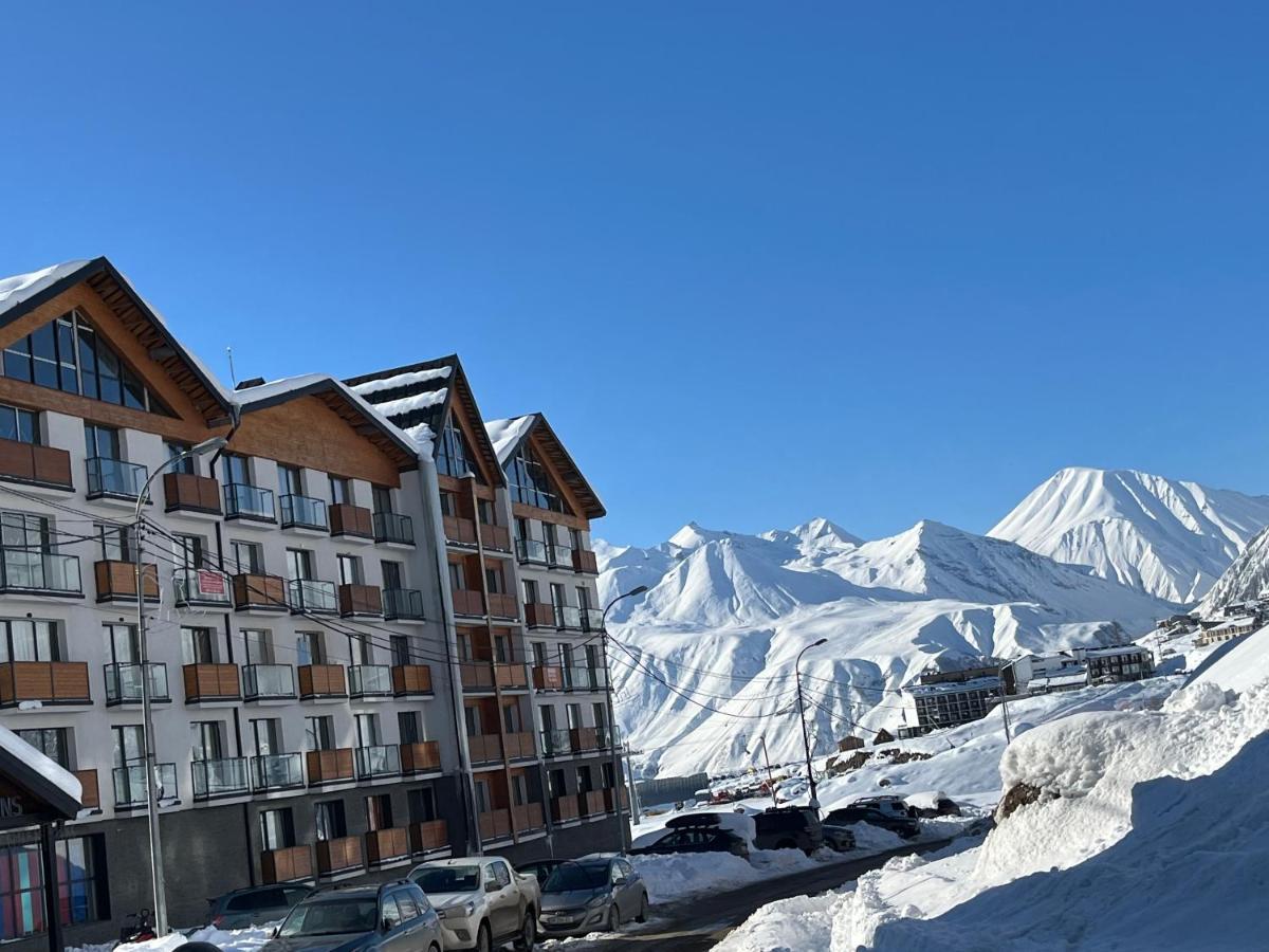 Twins Apartment Delux 2, New Gudauri Exterior photo
